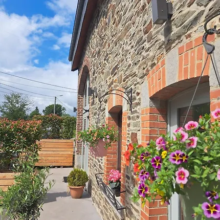 Sous La Charpente * La-Roche-en-Ardenne